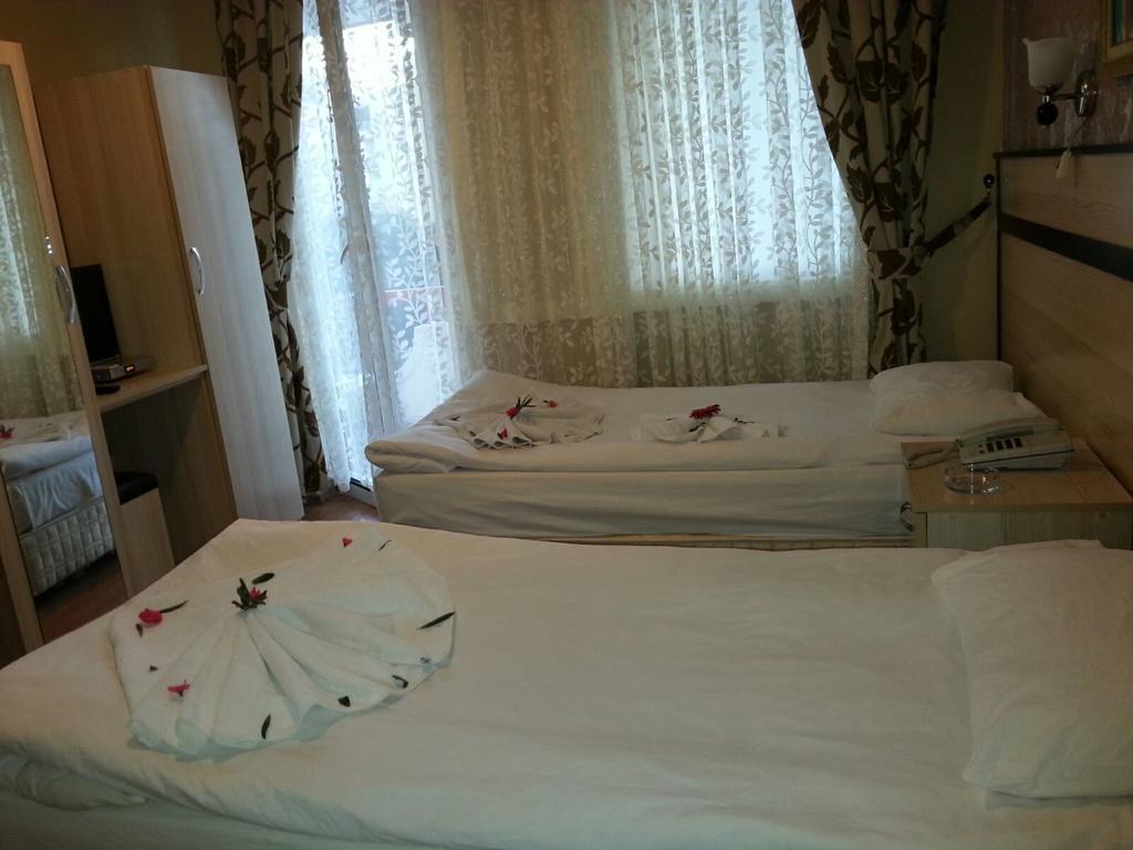 Tumay Hotel Antalia Esterno foto